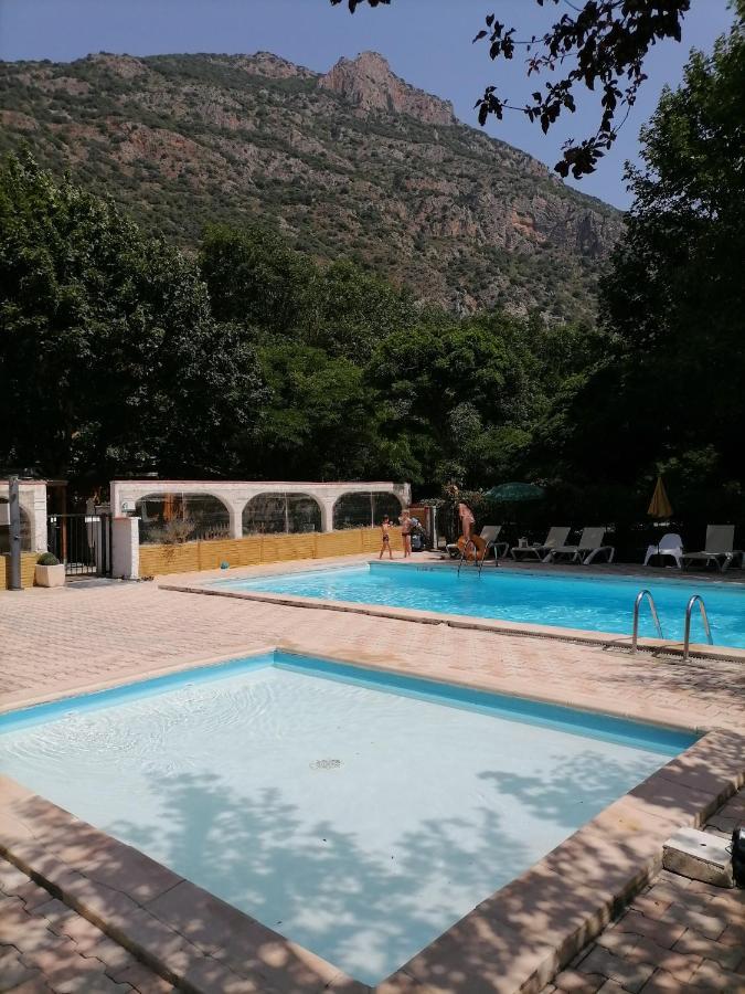 Mobil Home Dans Camping 3 Etoiles Mas De Lastourg Avec Piscine,Snack, Villefranche-de-Conflent Dış mekan fotoğraf